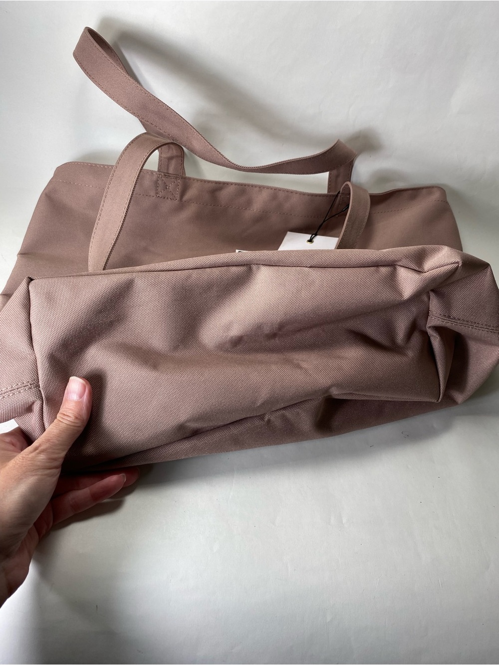 Herschel Supply Co. Mauve Pink Neutral Zipper Tote Bag NWT - Picture 9 of 15